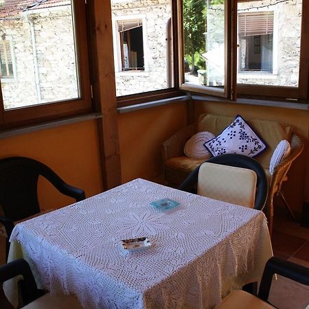 Home In Garfagnana Vagli di Sotto Bagian luar foto