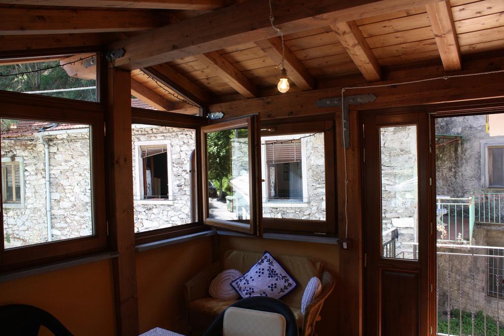 Home In Garfagnana Vagli di Sotto Bagian luar foto