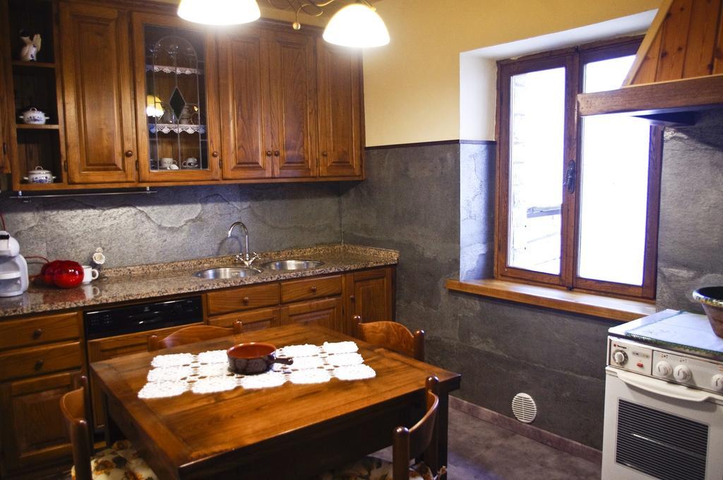 Home In Garfagnana Vagli di Sotto Bagian luar foto